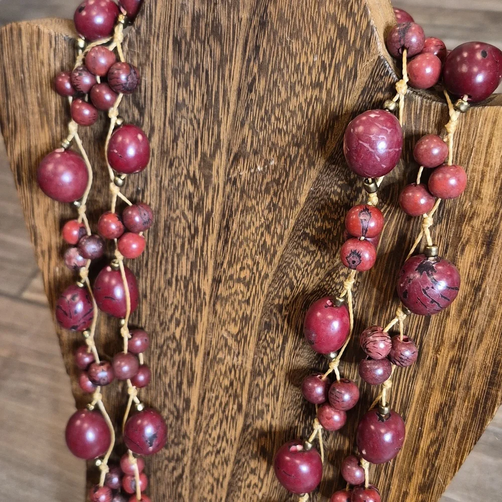 Vintage Cranberry Maroon Beaded Gold Tone Spacers Knotted Cord Long Necklace - Picture 5 of 14